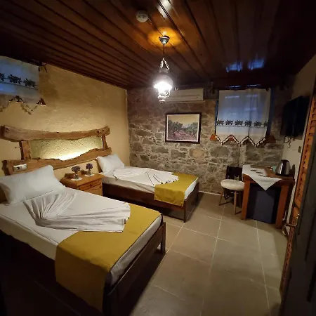 Olivia 1845 Hotel