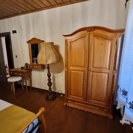 Olivia 1845 Hotel
