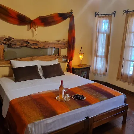 Olivia 1845 Hotel Ayvalı