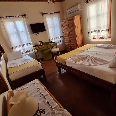 Hotel Olivia 1845 Ayvalı